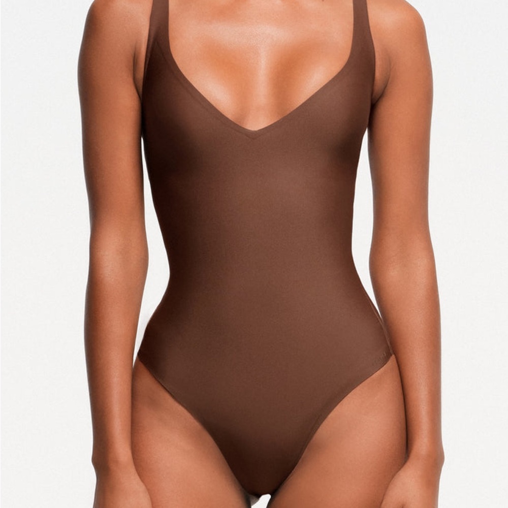 SKIMS Core Sculpt Plunge Thong Bodysuit